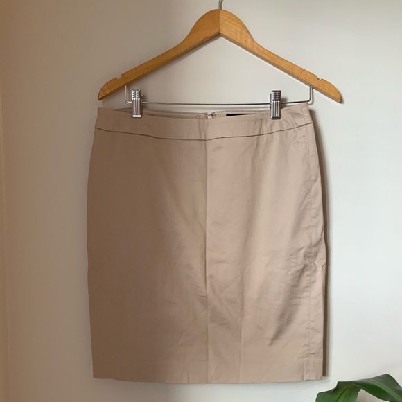 RW&CO - Beige Pencil skirt - like new - Picture 1 of 5